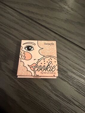Benefit Cookie Highlighter & Blush Palette - Peachy Pink